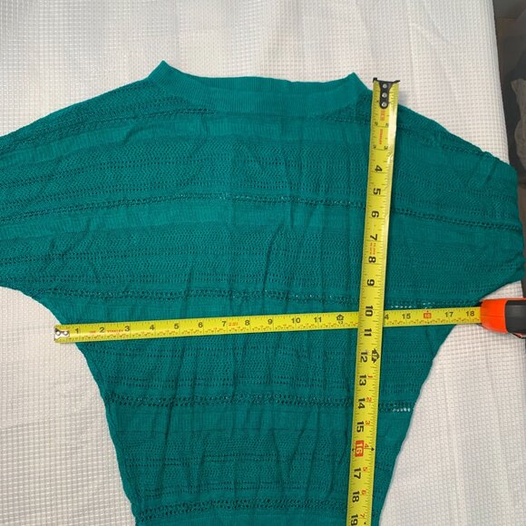 (B-61)‎Express Women’s XS Green Open Knit Sweater Short Sleeve 100% Rayon Lightw - Picture 8 of 9